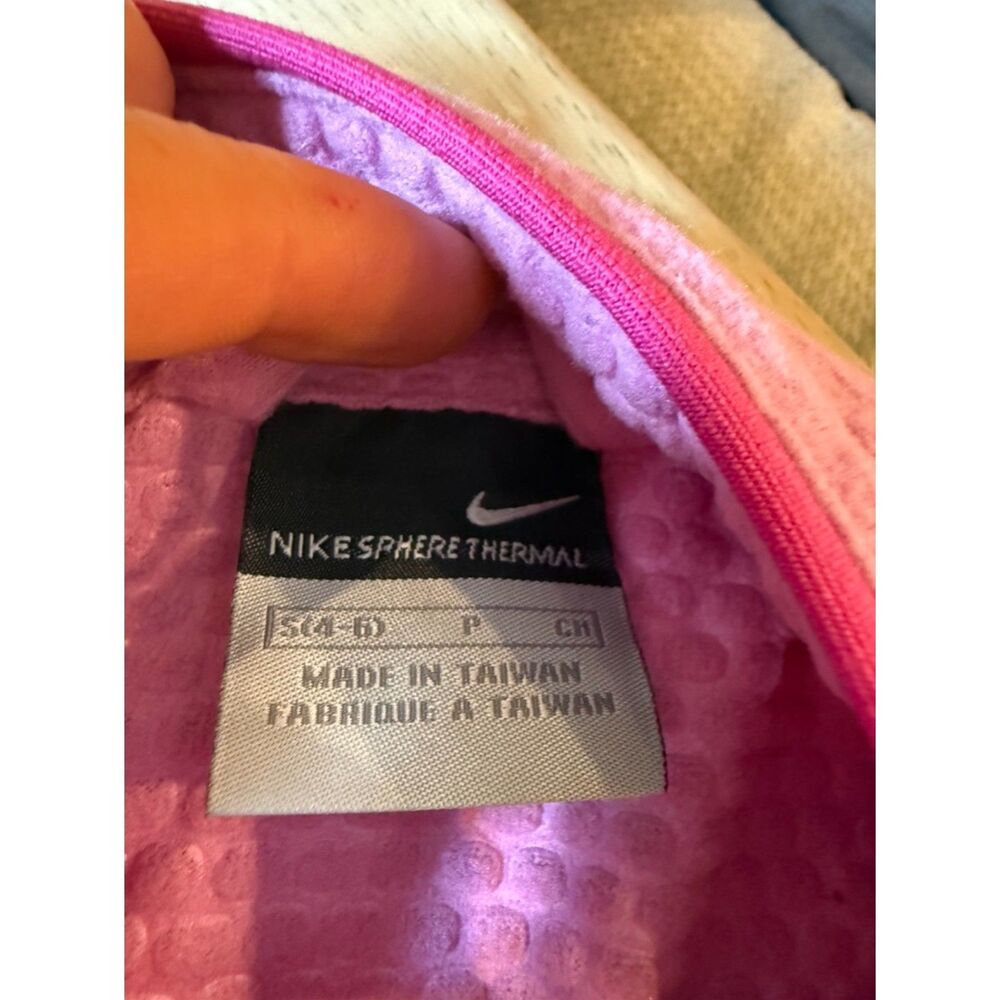 Nike Pullover - Picture 5 of 9
